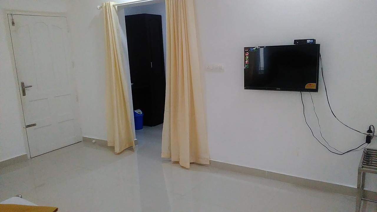 Indraprastha Tourist Home Chottanikara ภายนอก รูปภาพ